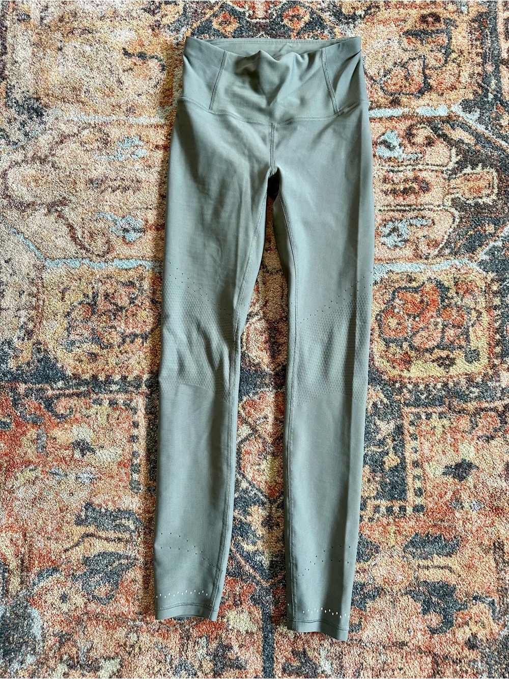 lululemon athletica Leggings in Misty Grey